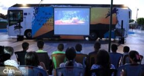 راه‌اندازی سینمای سیار در شهرستان باغملک