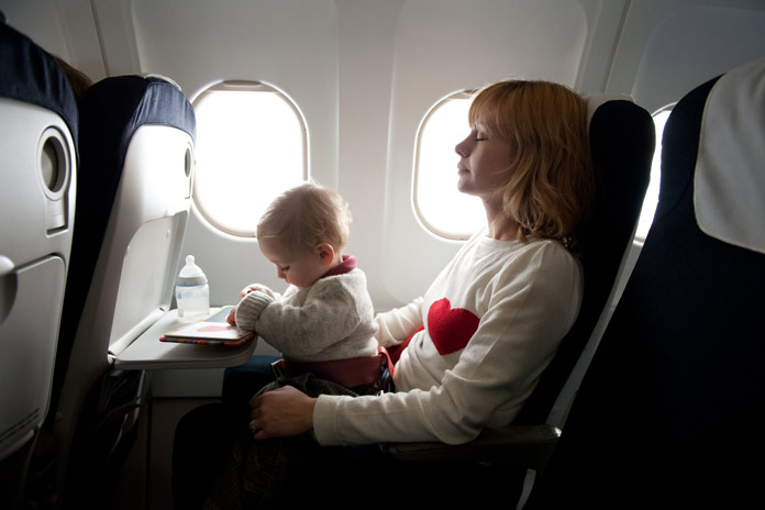 سفر با نوزاد راهنمای سفر با نوزاد