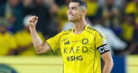 رونالدو به دنبال خرید باشگاه النصر