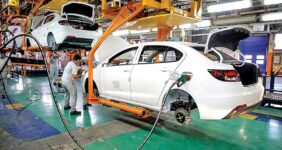 رکود در بازار خودرو و قطعات / تولید و فروش هر دو افت کردند