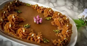 طرز تهیه حلوای اوماج با عطر و بوی خاص؛ مخصوص سفره‌های افطار