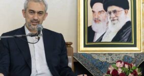 وزیر اقتصاد: توسعه تولیدات صادرات‌محور رویکرد اصلی دولت در مناطق آزاد است