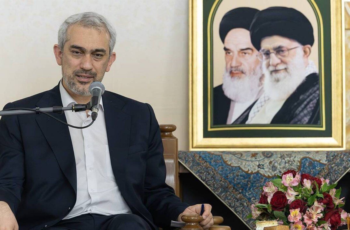 وزیر اقتصاد: توسعه تولیدات صادرات‌محور رویکرد اصلی دولت در مناطق آزاد است