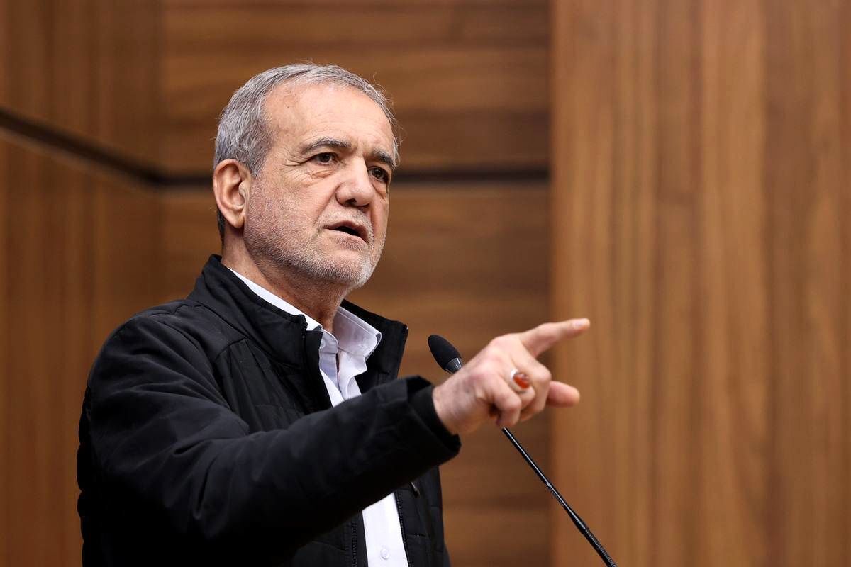 پزشکیان: مردم از ما ناراضی‌اند و حق هم دارند/ اگر عدالت را محقق می‌کردیم، ناآرامی‌های شکل نمی‌گرفت