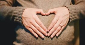 کدام ورزش‌ها در بارداری ایمن و کدام خطرناک هستند؟