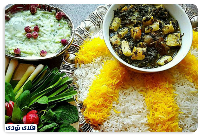 غذاهای سنتی مشهد خورش ریواس مشهد