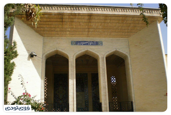 بندر سیراف آرامگاه سیبویه بندر سیراف