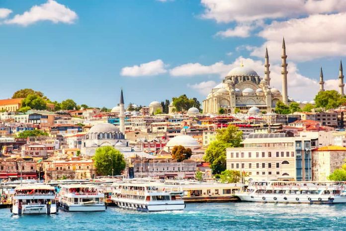 بهترین زمان سفر به استانبول بهترین زمان سفر به استانبول