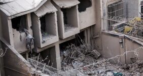 تشکیل پرونده قضایی برای افرادی که از محل اصابت موشک عکس می‌گیرند