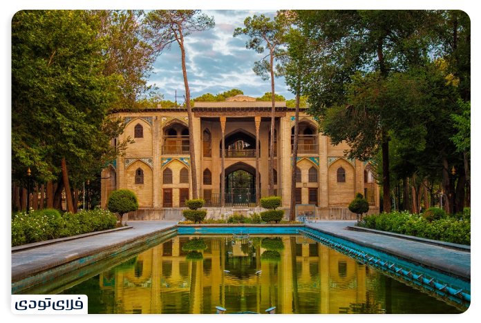 جاهای دیدنی اصفهان کاخ هشت بهشت اصفهان از جاهای دیدنی اصفهان