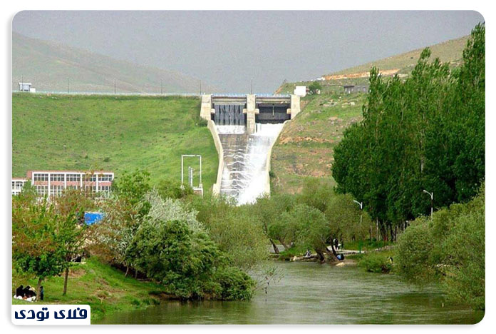 جاهای دیدنی مهاباد دریاچه سد مهاباد دیدنی ترین جاذبه بهار مهاباد
