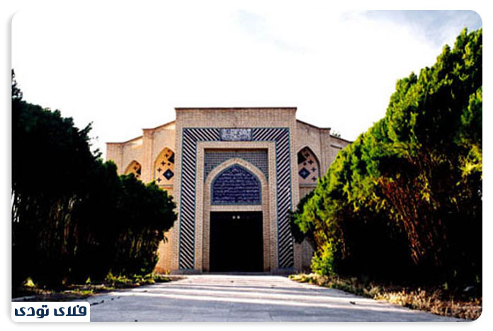 جنگل ابر آرامگاه ابوالحسن خرقانی