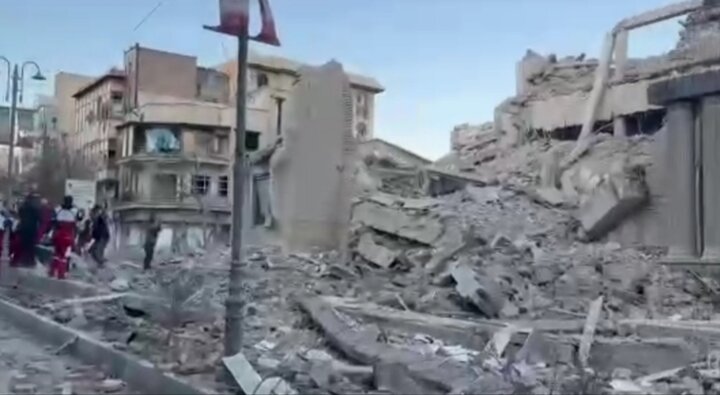 حمله به مراکز انتظامی؛ هدف قرار دادن امنیت مردم