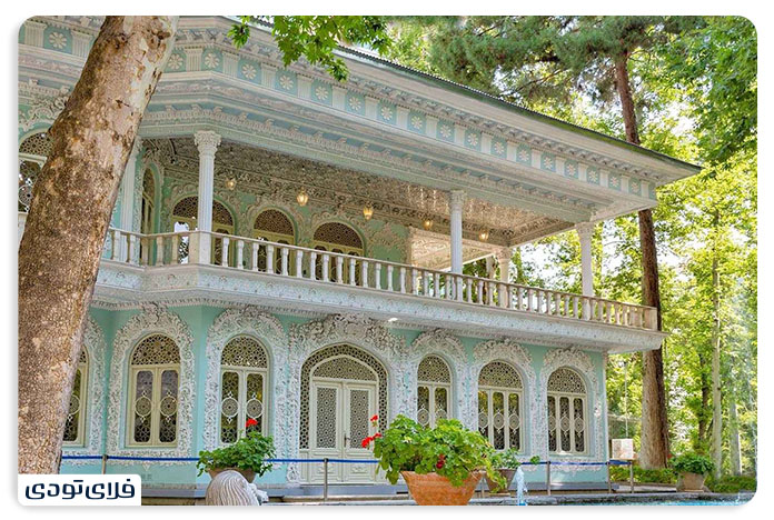 خیابان ولیعصر موزه زمان