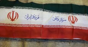 دعوت اژه‌ای از مردم برای حضور در مراسم وداع و بدرقه شهدای ناو دنا
