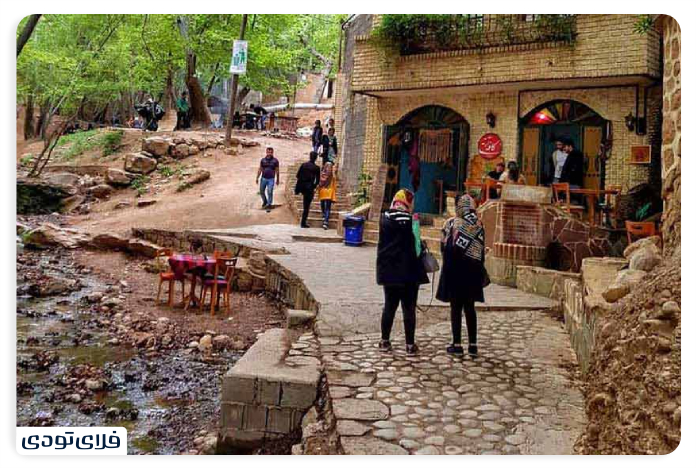 روستای قلات شیراز کجاست؟