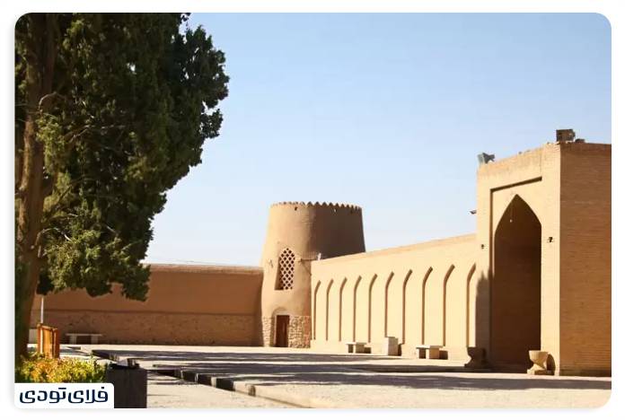 باغ فین کاشان برج و باروی باغ فین کاشان