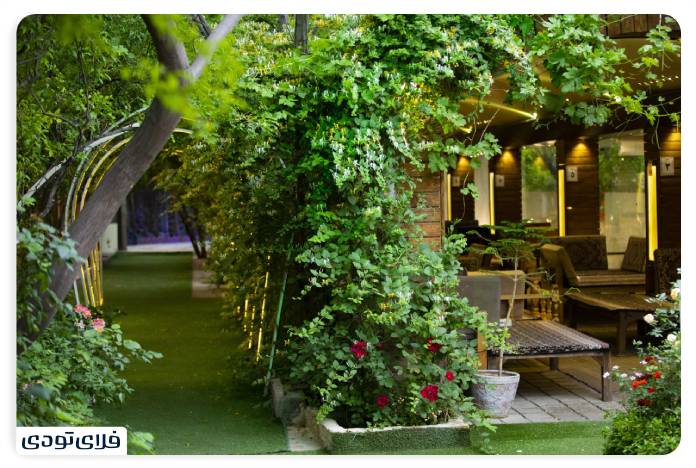 باغ فین کاشان رستورانهای نزدیک به باغ فین کاشان