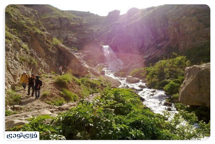 روستای آهار چشمه برفی شکرآب