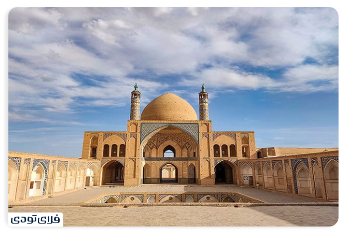 سفر به کاشان مسجد آقا بزرگ کاشان