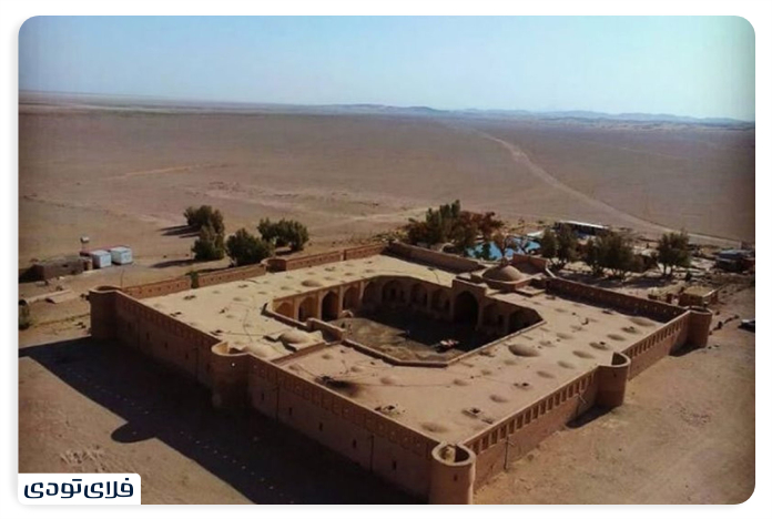سفر به کاشان کویر مرنجاب از کاشان
