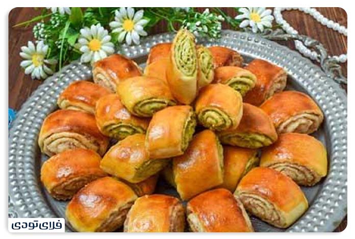 سوغات قزوین نان نازک قزوین