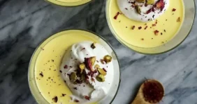 طرز تهیه ماقوت بستنی؛ دسر لطیف و خوشمزه برای سفره افطار طرز تهیه ماقوت بستنی؛ دسر لطیف و خوشمزه برای سفره افطار