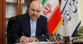 قالیباف: تنگه هرمز به وضعیت قبل از جنگ برنمی‌گردد