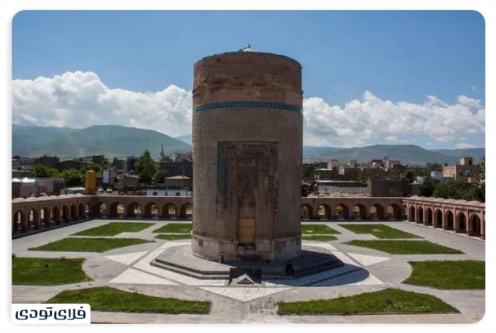 مشگین شهر مقبره تاریخی شیخ حیدر