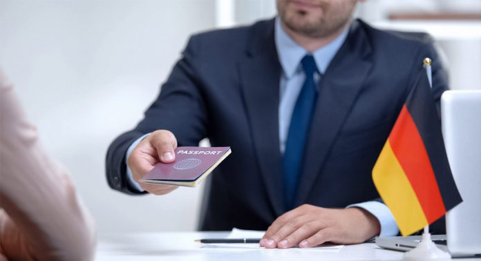 ویزای ترانزیت آلمان برای سفر به انگلیس ویزای ترانزیت آلمان برای سفر به انگلیس