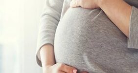 چگونه مادران باردار یا دارای نوزاد را در روزهای بحرانی همراهی کنیم