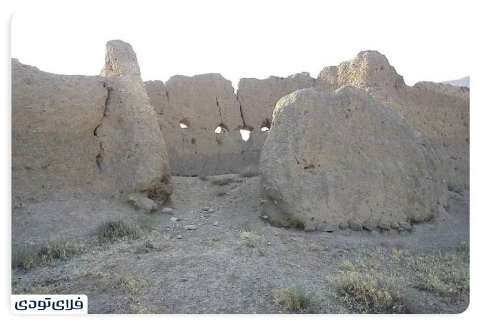 جاهای دیدنی خلخال قلعه خشتی گیلوان از جاهای دیدنی خلخال