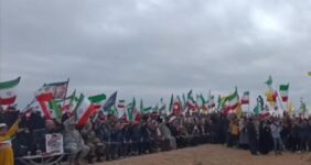 اجتماع مردم در دشت پرزان شهرضا در سالروز واقعه طبس اجتماع مردم در دشت پرزان شهرضا در سالروز واقعه طبس