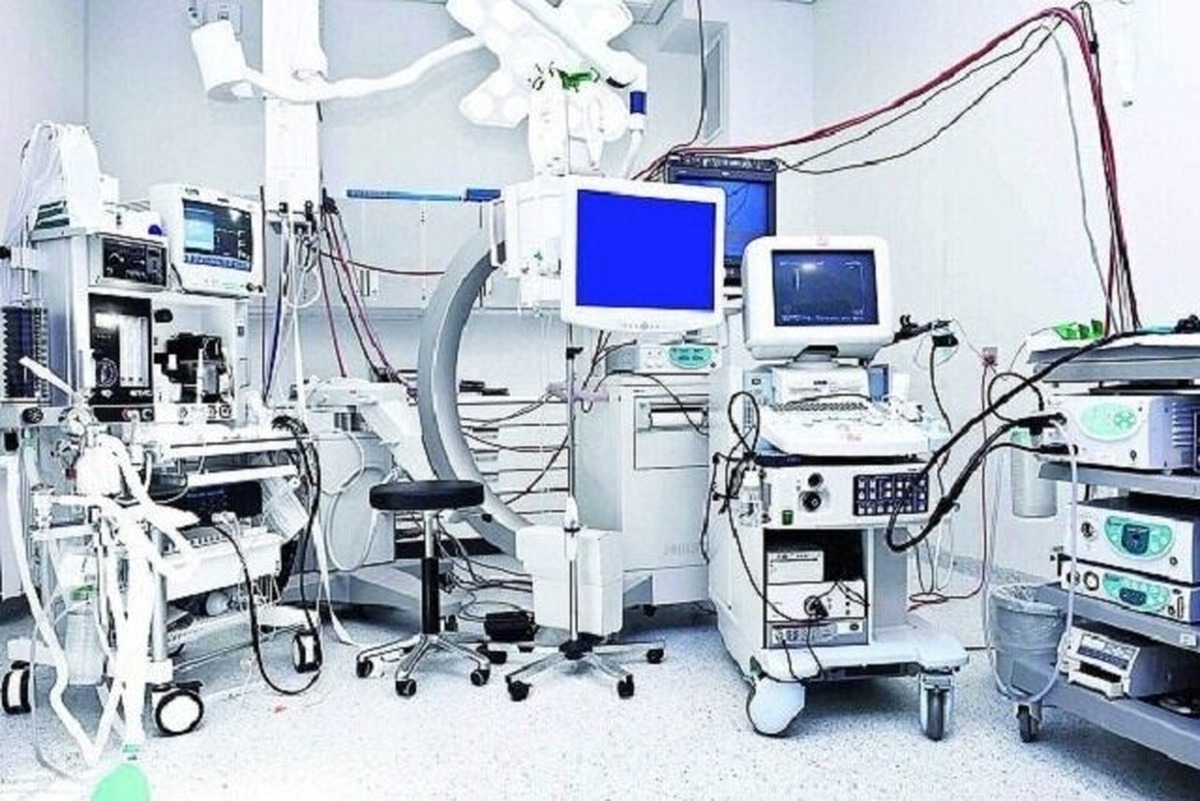 توجه جدی به تأمین منابع ریالی و ارز ترجیحی تجهیزات پزشکی