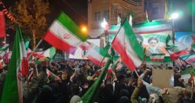 خیابانهای کردکوی، صحنه خروش انقلابی مردم خیابانهای کردکوی، صحنه خروش انقلابی مردم