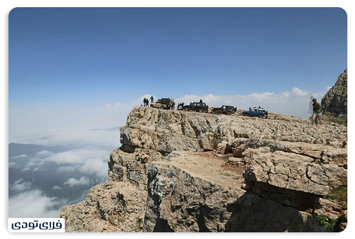 کوه درفک از جاهای دیدنی دیلمان