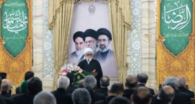 رمز عبور از گردنه‌های سخت، اتحاد و تبعیت از رهبری است
