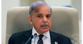 شهباز شریف وارد عربستان شد+ عکس
