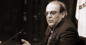 عباس عبدی: اینترنت طبقاتی ، فساد و تبعیض شدید به همراه می آورد/ در «میدان نت» با لشکر بزرگ میلیونی مردم باید مبارزه کرد! عباس عبدی: اینترنت طبقاتی ، فساد و تبعیض شدید به همراه می آورد/ در «میدان نت» با لشکر بزرگ میلیونی مردم باید مبارزه کرد!