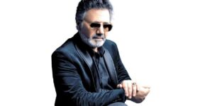 معین به خبر خواندن آهنگ برای تیم ملی در جام جهانی ۲۰۲۶ واکنش نشان داد
