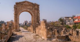 آسیب به محوطه جهانی صور لبنان در پی حملات اسرائیل/ میراث فینیقی در معرض تهدید