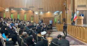 رونمایی از «رسم صد ساله» با حضور حجت‌الاسلام قاضی عسگر و نماینده آیت‌الله سیستانی 