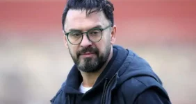 ستاره سابق استقلال عزادار شد