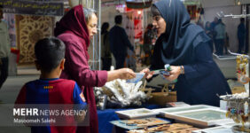 شناسایی ۶۵۰۰ هنرمند صنایع دستی دارای مجوز در خراسان رضوی