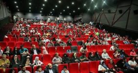 رشد ۳۰ درصدی مخاطبان و فروش ۴۳ میلیاردی سینما در آخرین هفته مردادماه