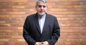 نمایشگاه «زنگ آخر» در نجف گشایش یافت