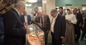 ۱۳۰ اثر هنری و تاریخی در دومین حراج صنایع دستی اصفهان عرضه شد