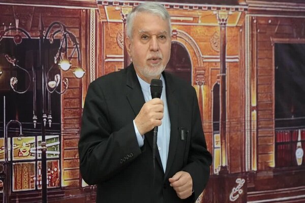 صالحی امیری در قلب جاده ابریشم؛ پاده میزبان وزیر شد